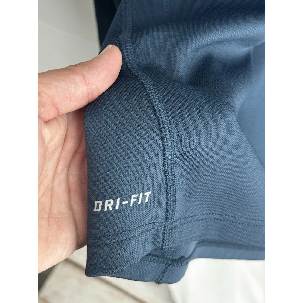 Nike has navy please