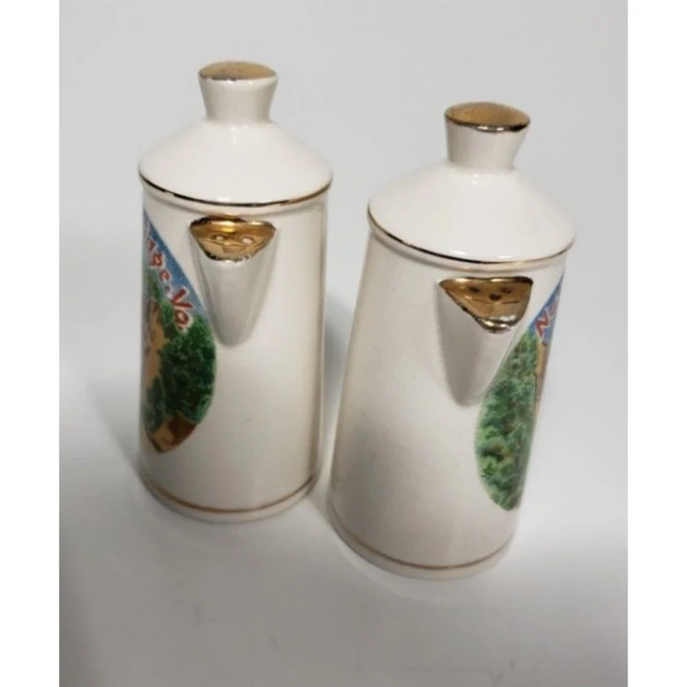 Unbranded vintage salt