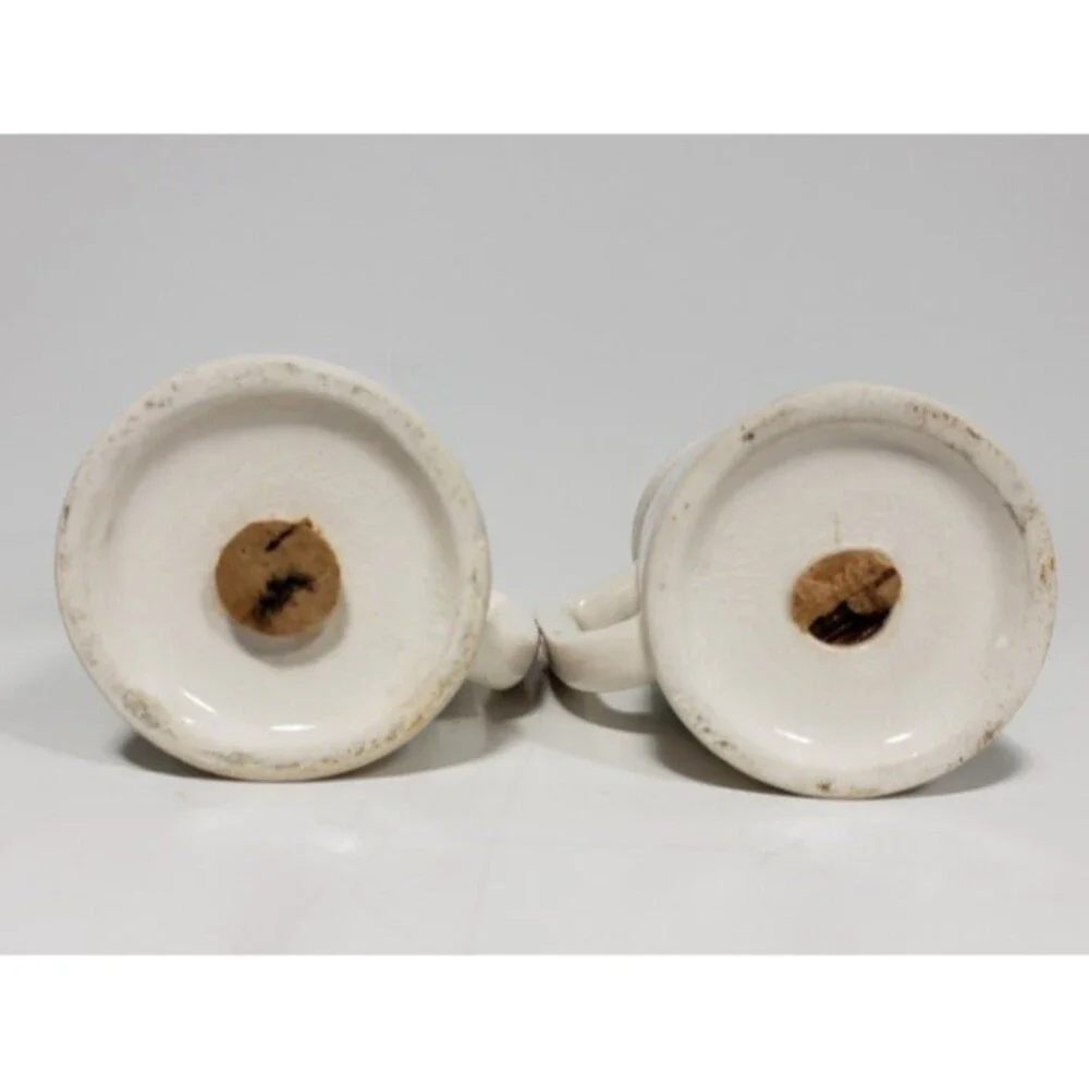 Unbranded vintage salt
