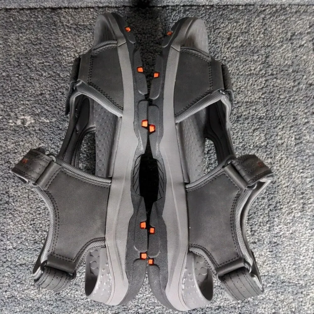 Skechers outdoor sneakers check