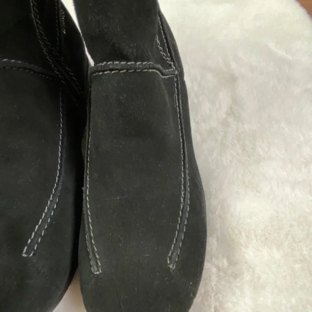 Studio Brilliant quality black
