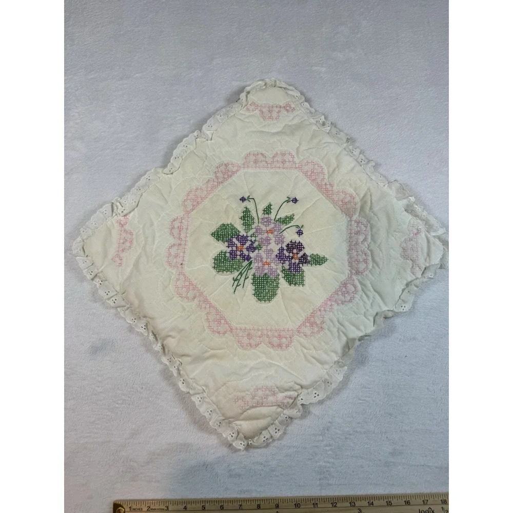 Lot Vtg Assorted Sizes Mixed Lot Cotton Linen Runners‎ Pillowcase Floral Dog