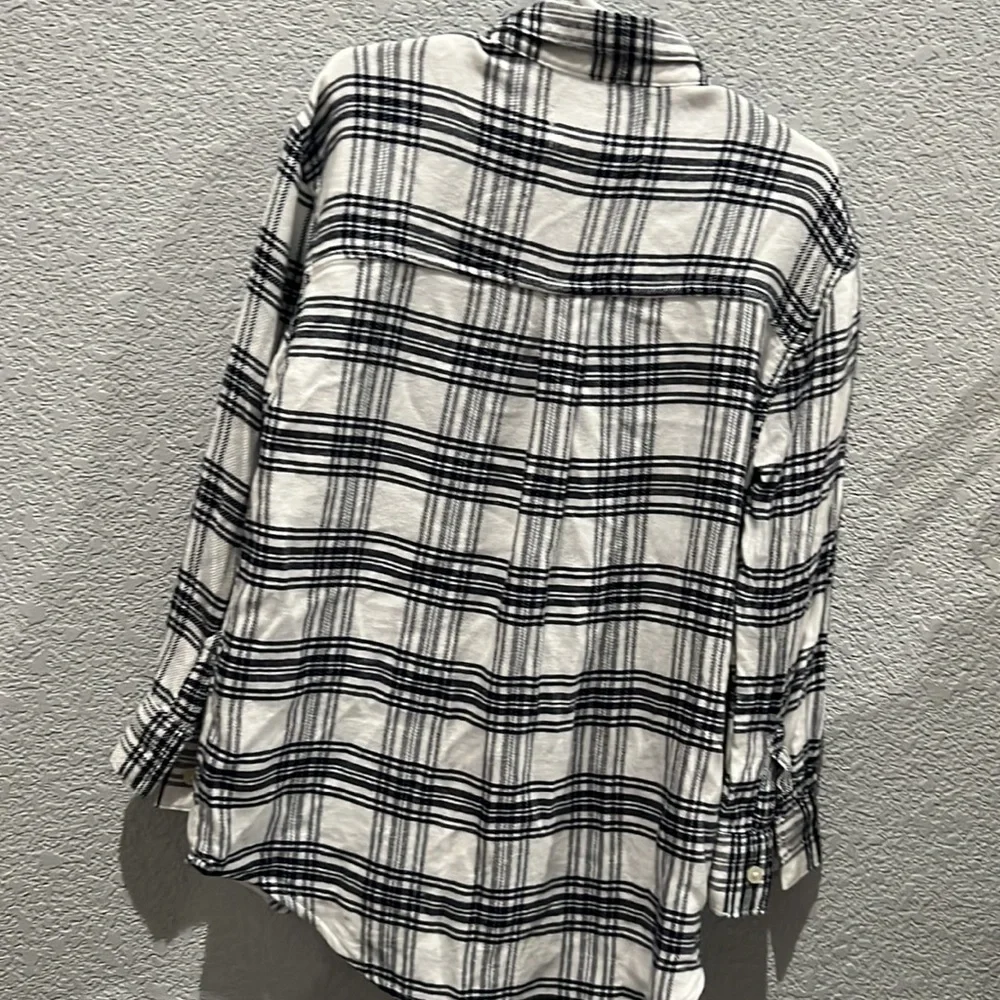 Old navy‎ boyfriend button down shirt size 6/7