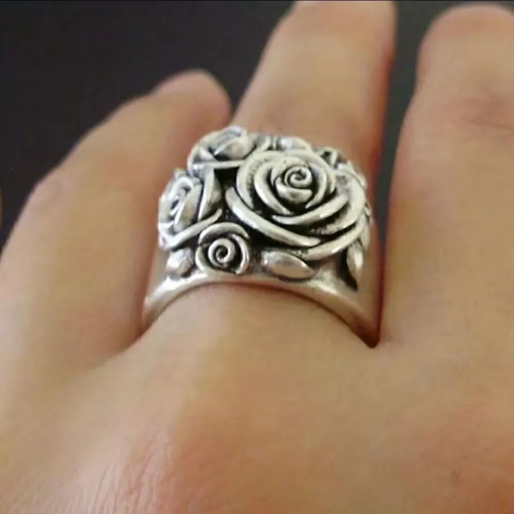 Vintage Style Silvery Rose Flower Ring