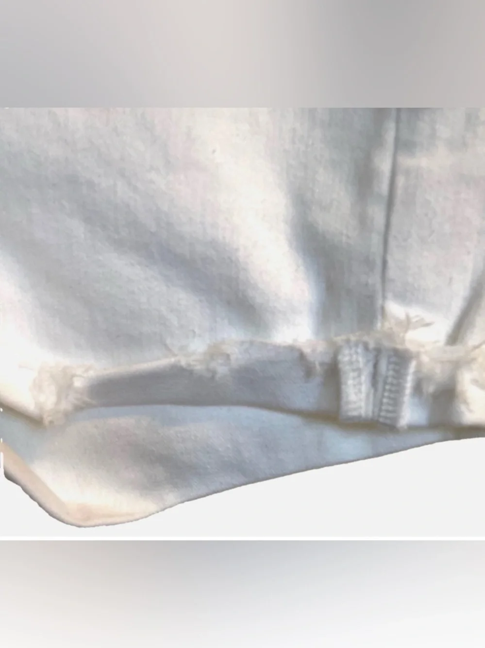 American Eagle Outfitters stay stylish