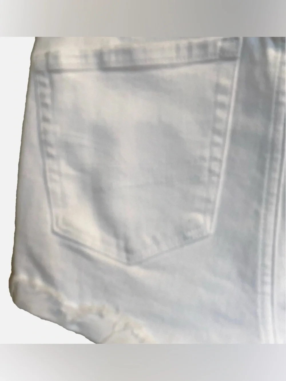 American Eagle Outfitters stay stylish