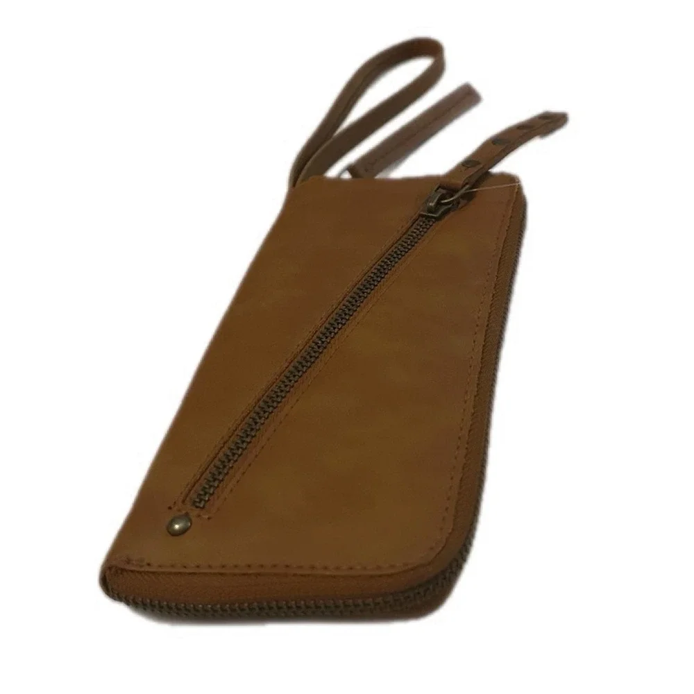 Free People Distressed Vegan‎ leather Wallet/ Wristlet brown- NWT