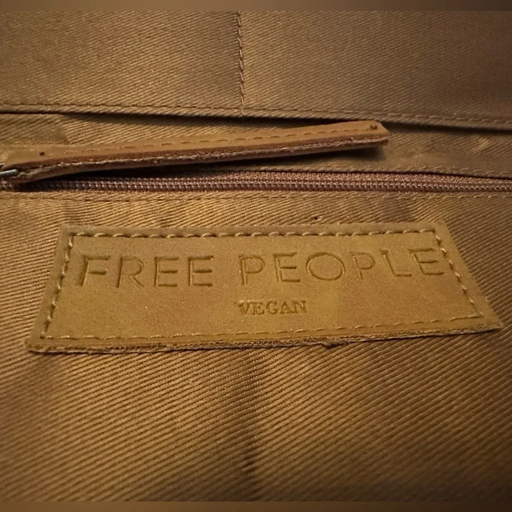 Free People Distressed Vegan‎ leather Wallet/ Wristlet brown- NWT