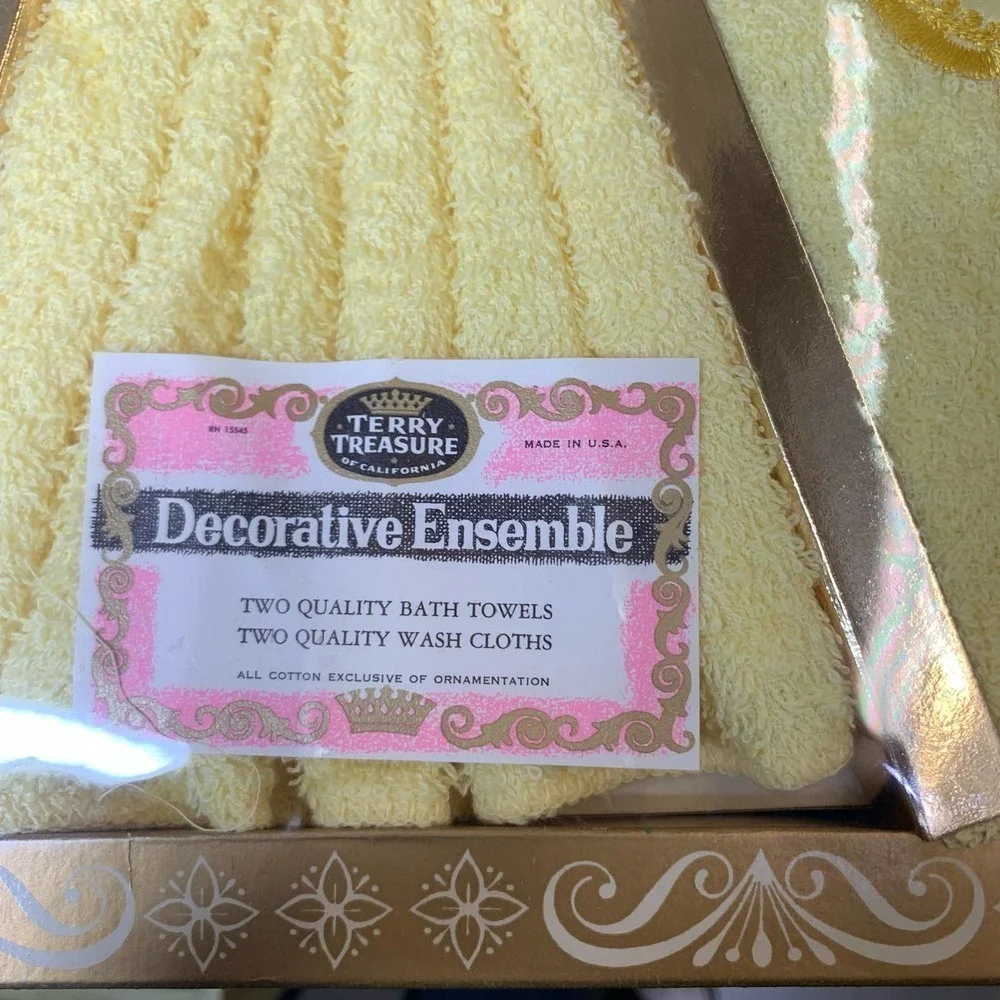 Vintage Terry Treasure Boss Slave Towel Set 4pc Yellow Retro Kitsch‎ Made in USA