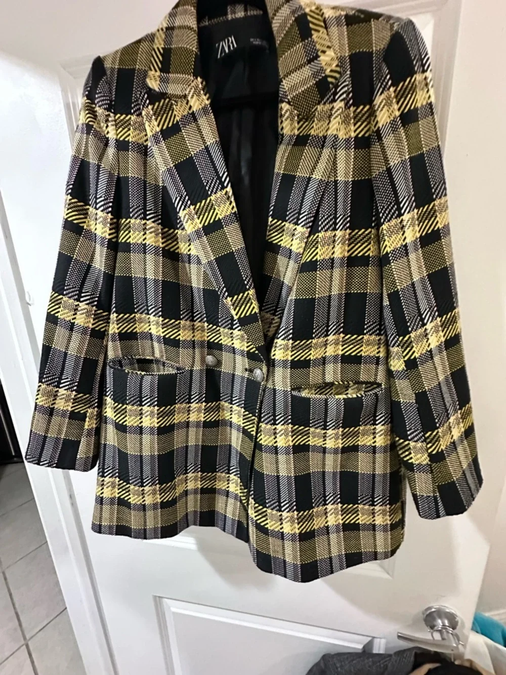 Zara Black and Yellow Plaid Blazer Jacket