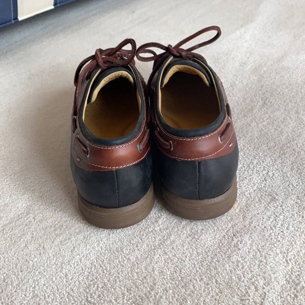 Johnston & Murphy nwot johnston