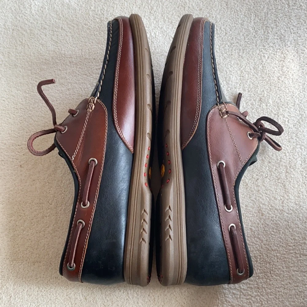 Johnston & Murphy nwot johnston