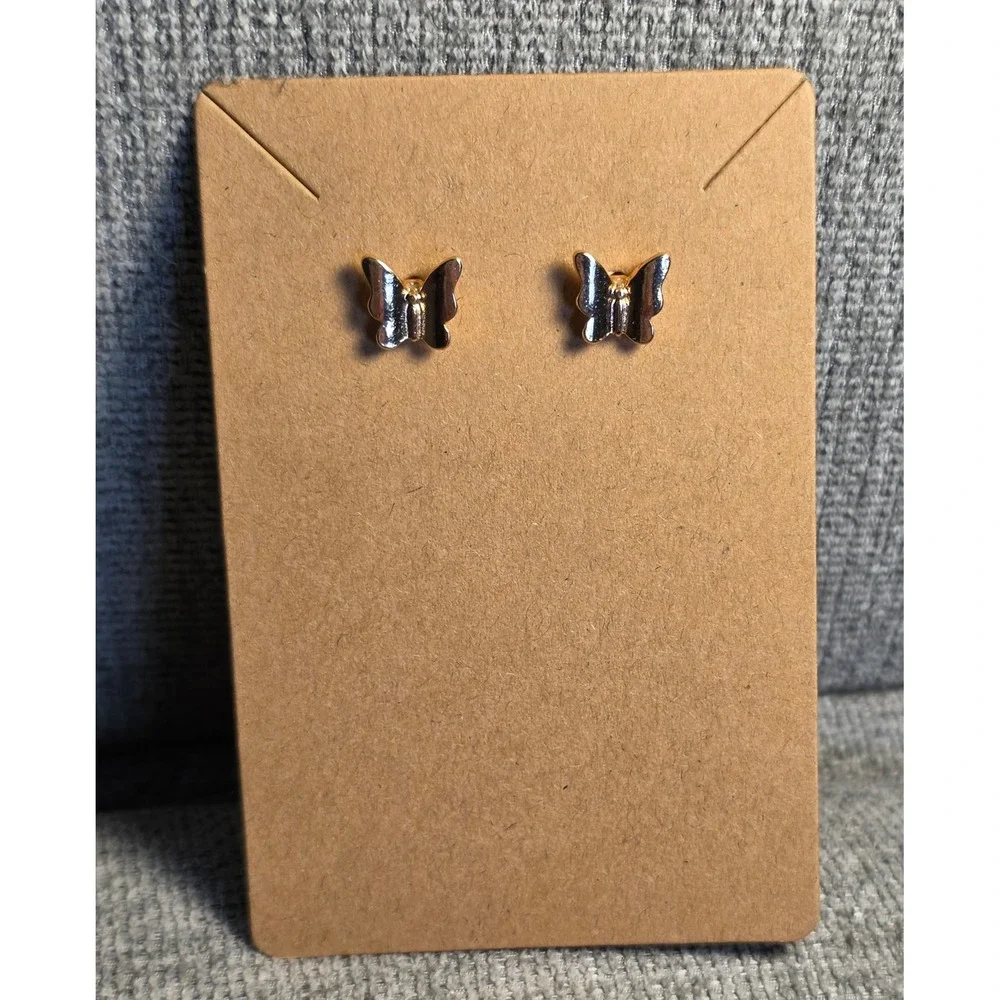 N/A butterfly stud