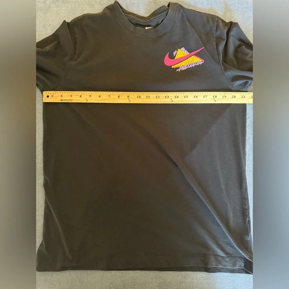 Nike mens athletic