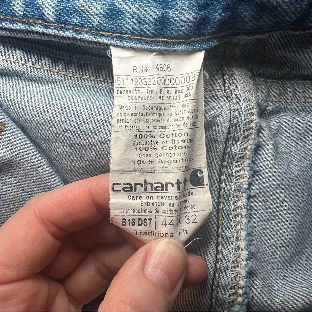Vintage Carhartt Traditional Fit Jeans Men’s Blue Denim 44 x 32 B18 DST Workwear