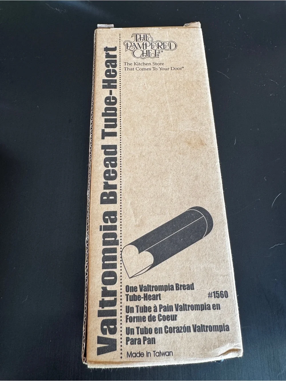 The Pampered Chef | NIB Valtrompia Bread Tube-Heart #1560