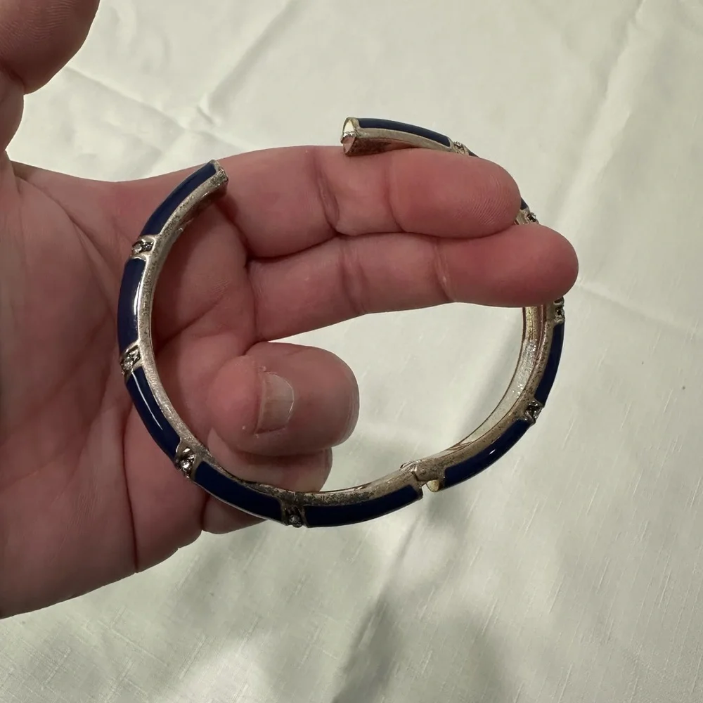 unbranded blue silver