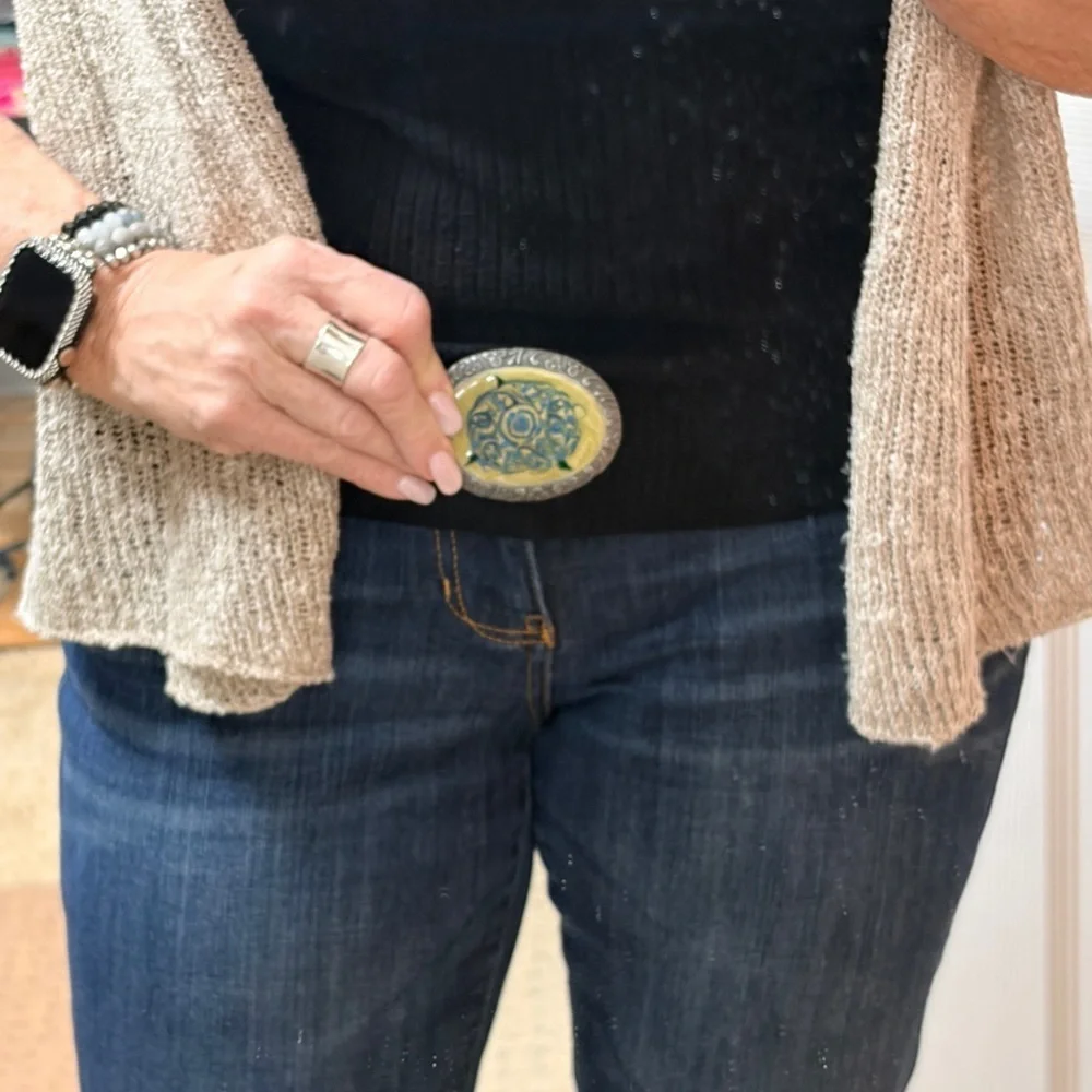 Artisan belt buckle