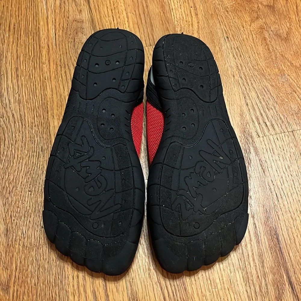 Newtz never worn