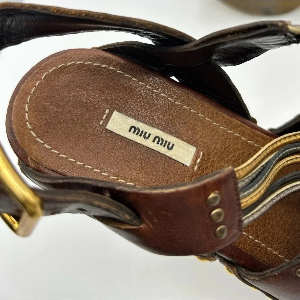 Miu Miu 6” size