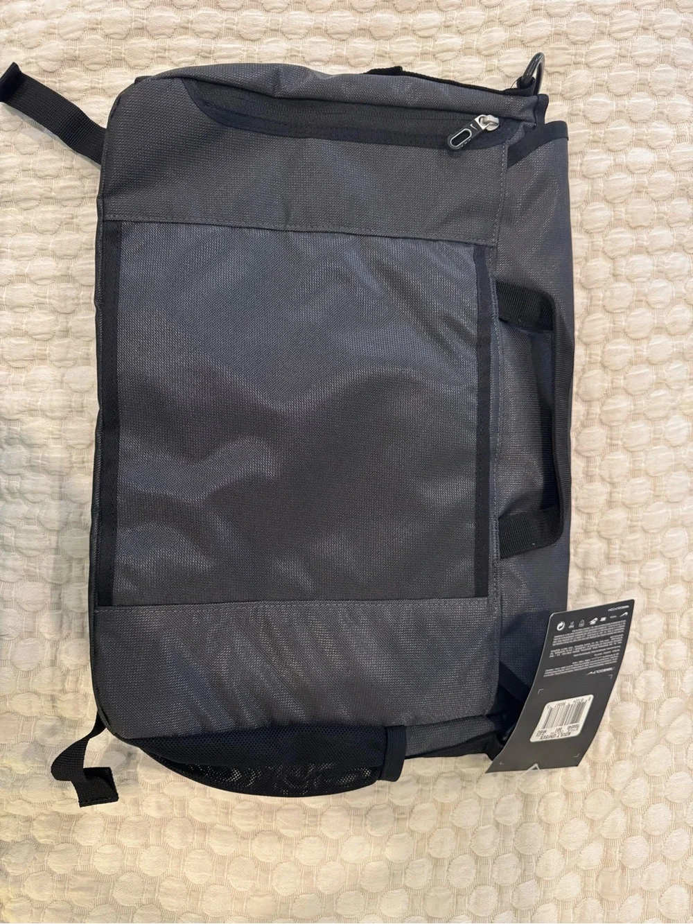 Nike durable messenger