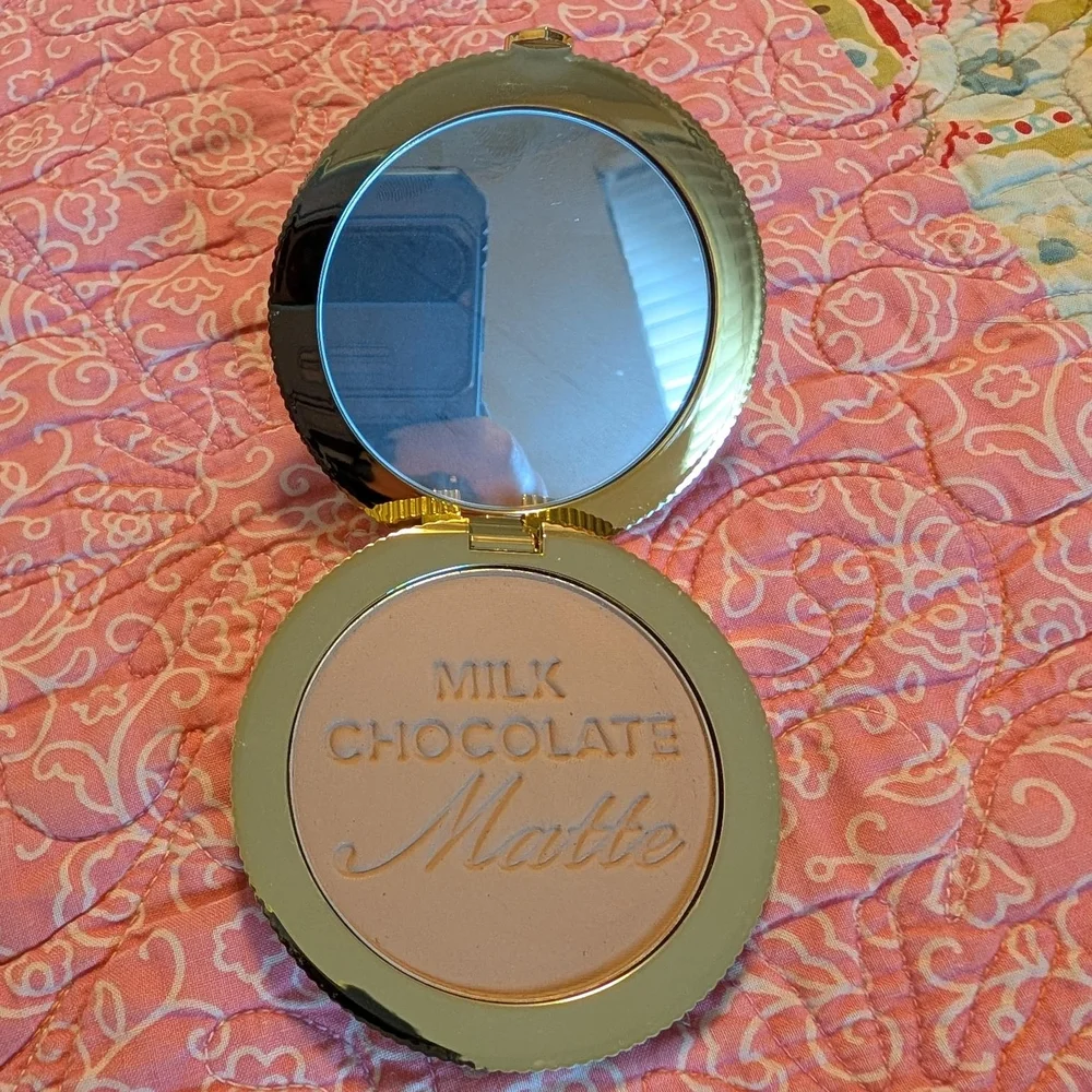 Too Faced BRAND NEW - MILK Chocolate Soleil Matte Bronzer