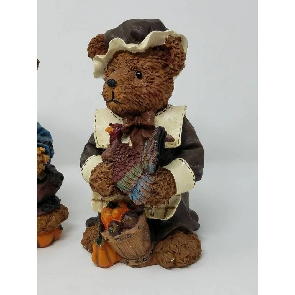 The Unbranded Brand fall bear photos