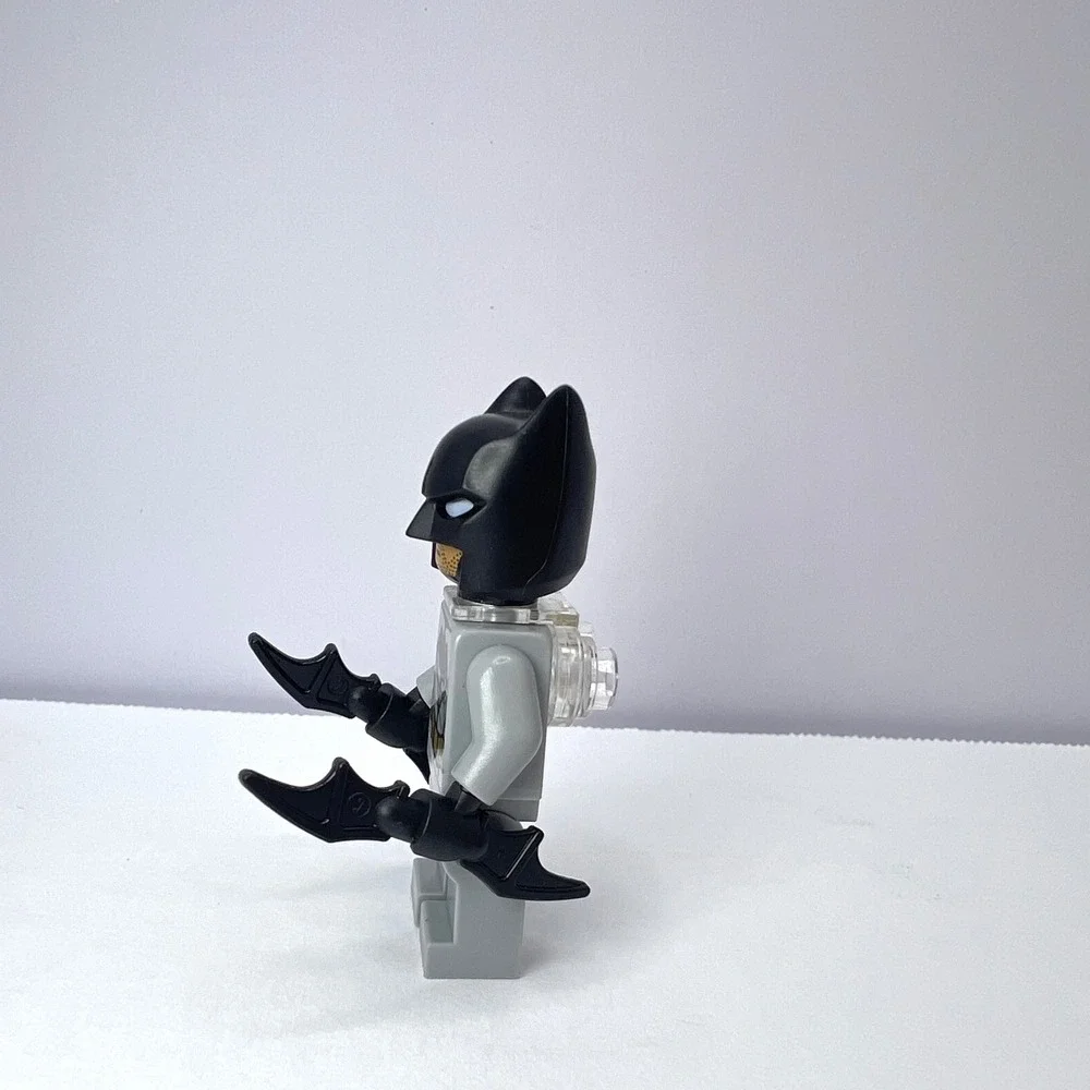Lego batman minifigure