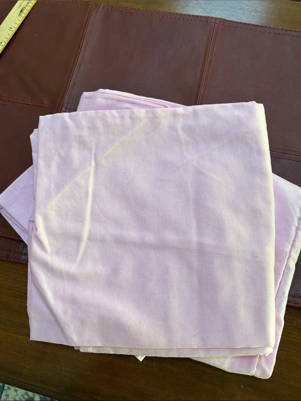 No brand tag, just 💯 % cotton tag soft pink