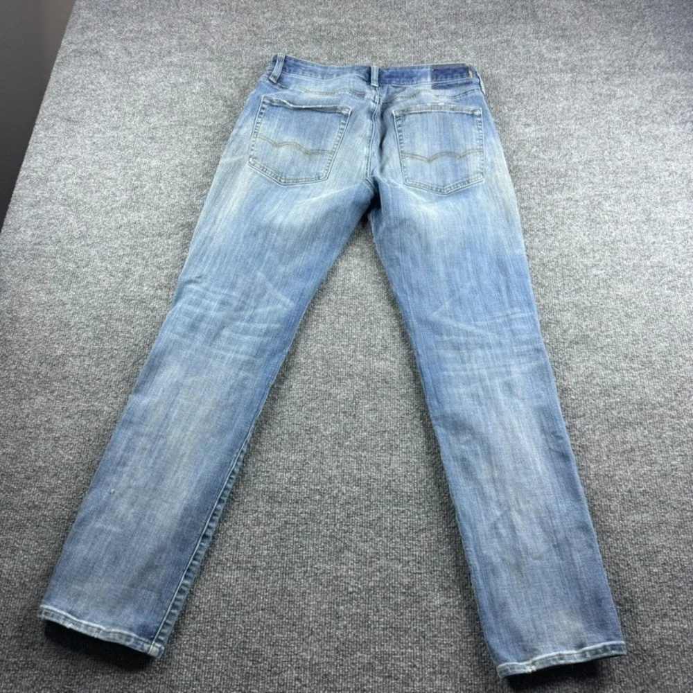 American Eagle Outfitters product pair