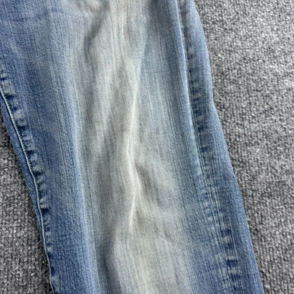 American Eagle Outfitters product pair