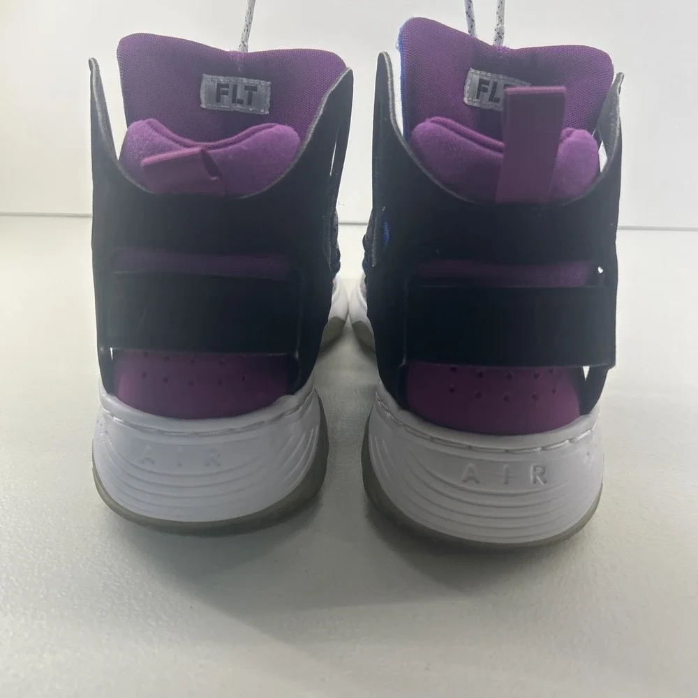 Nike these shoes