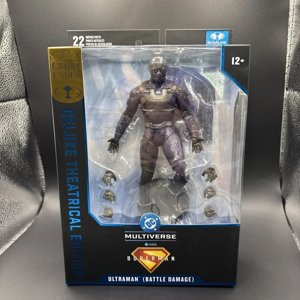 McFarlane‎ Toys DC Ultraman Battle Damage GOLD LABEL Deluxe Theatrical Edition