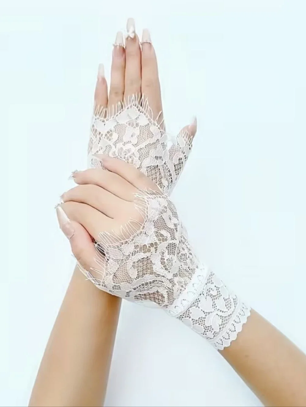 N/A delicate white