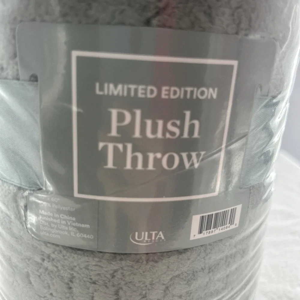 Ulta Beauty green warmth easy