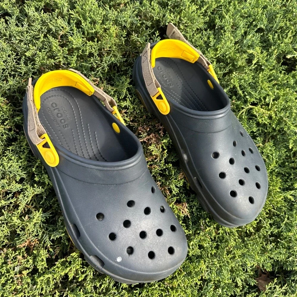 CROCS preowned fair