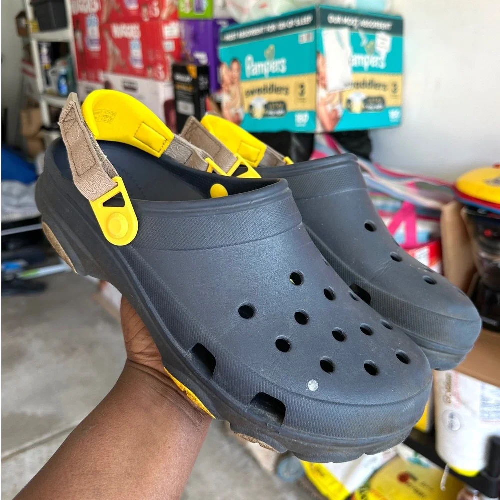 CROCS preowned fair