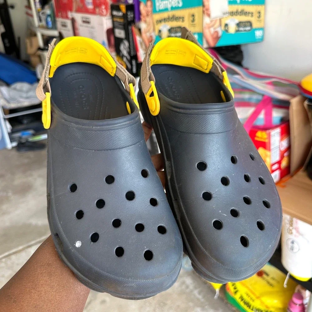 CROCS preowned fair