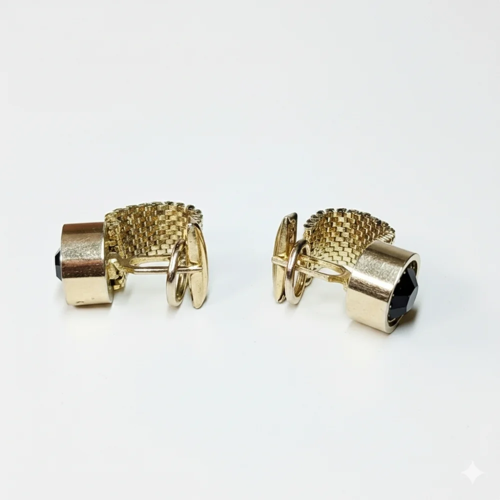 Cufflinks Black Glass Crystal Gold Tone Link Chain Clip Button Prong Set Formal