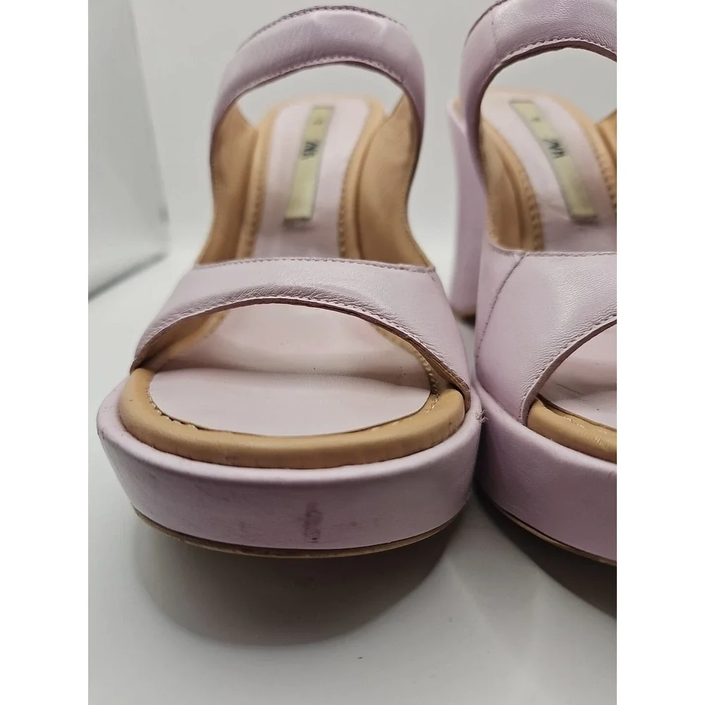 Zara minor scuff