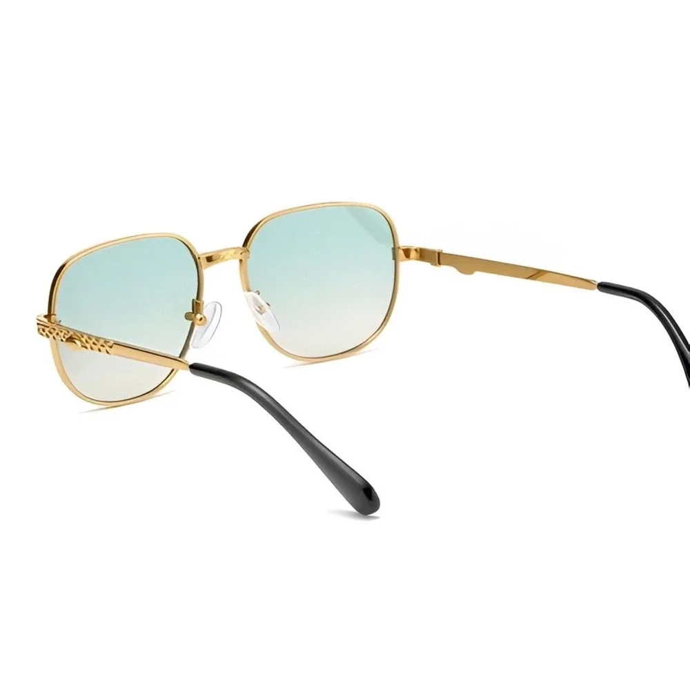 N/A gold tone