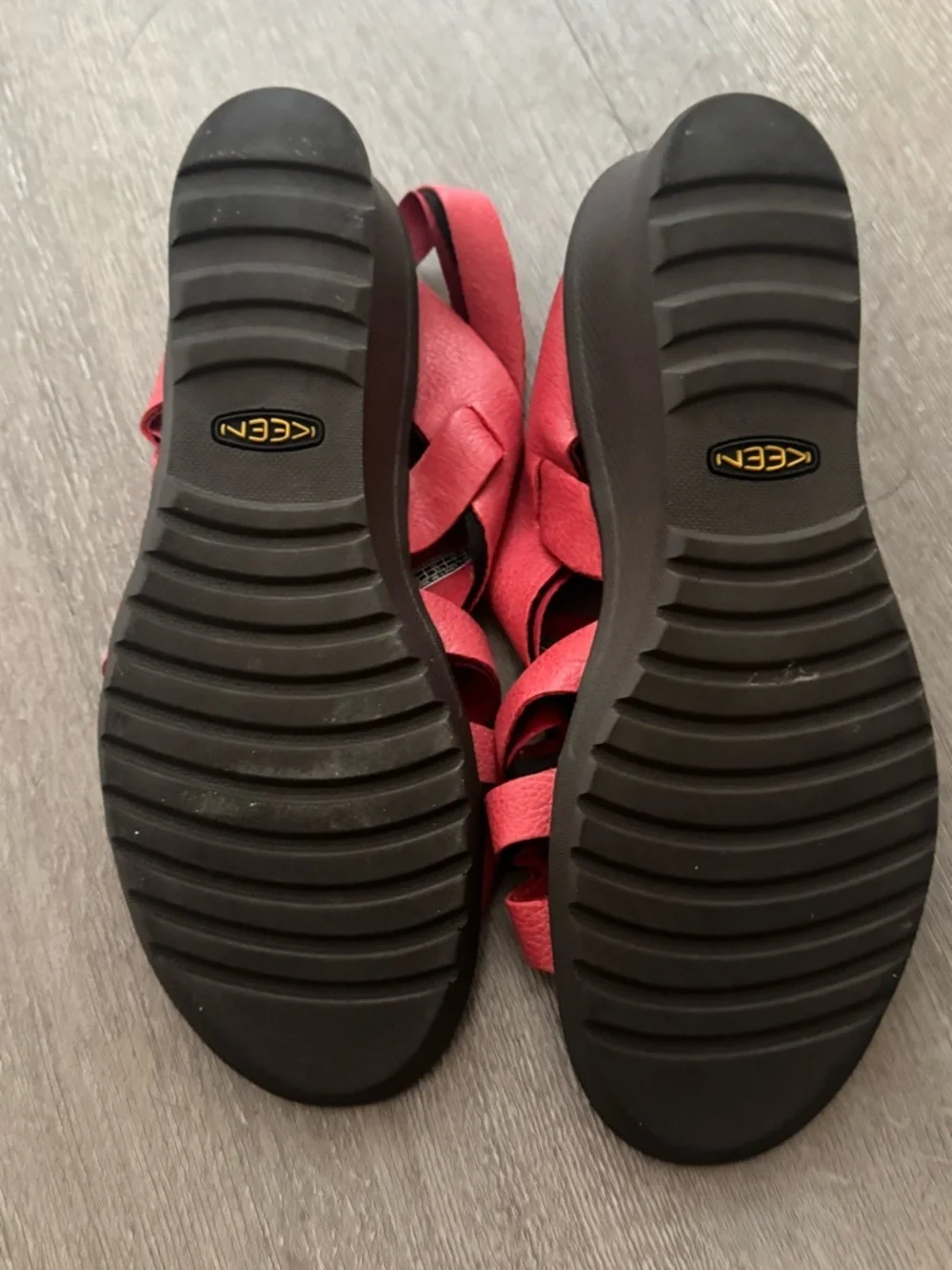 Keen elizabeth leather