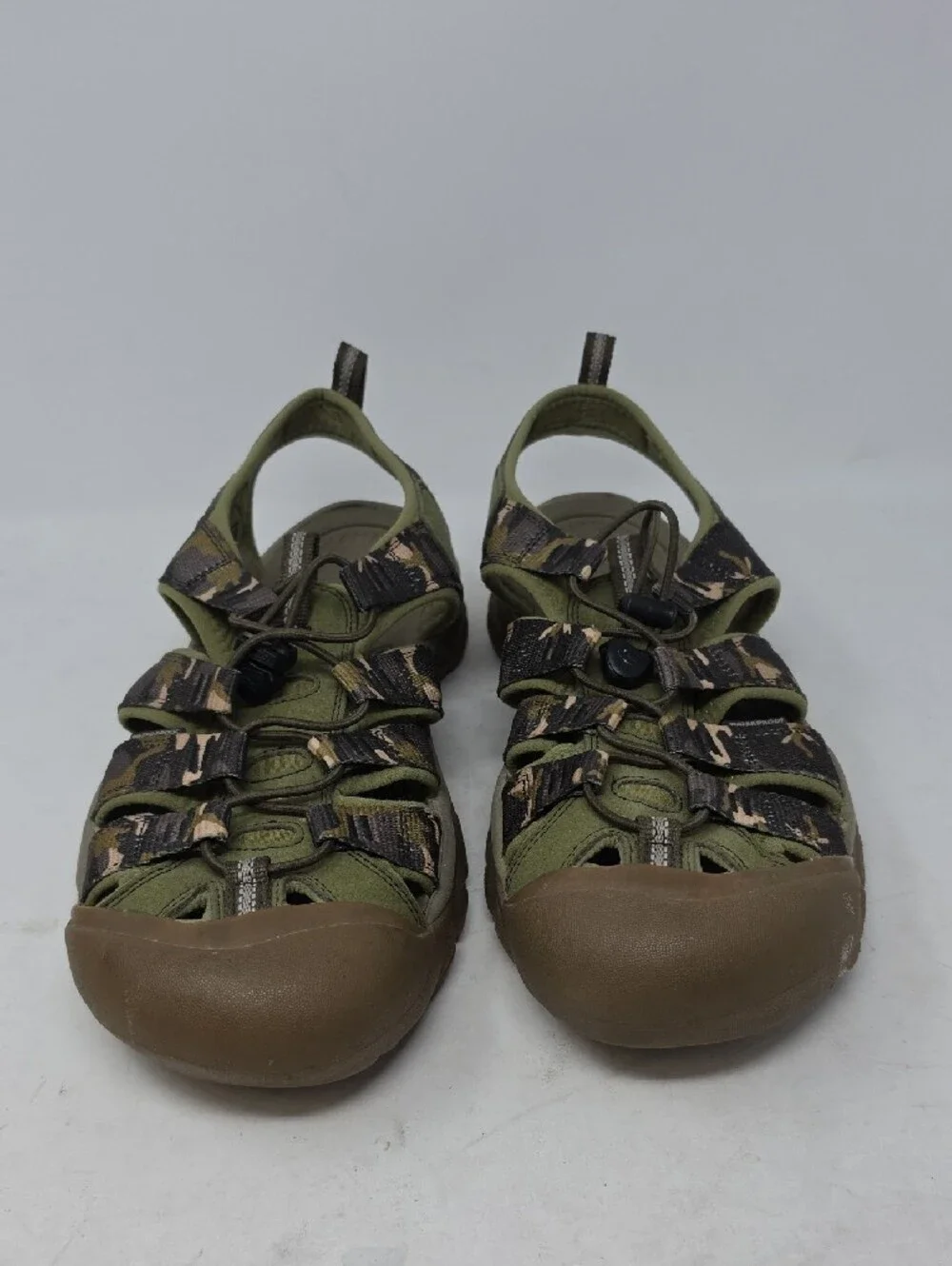 Keen durable closed