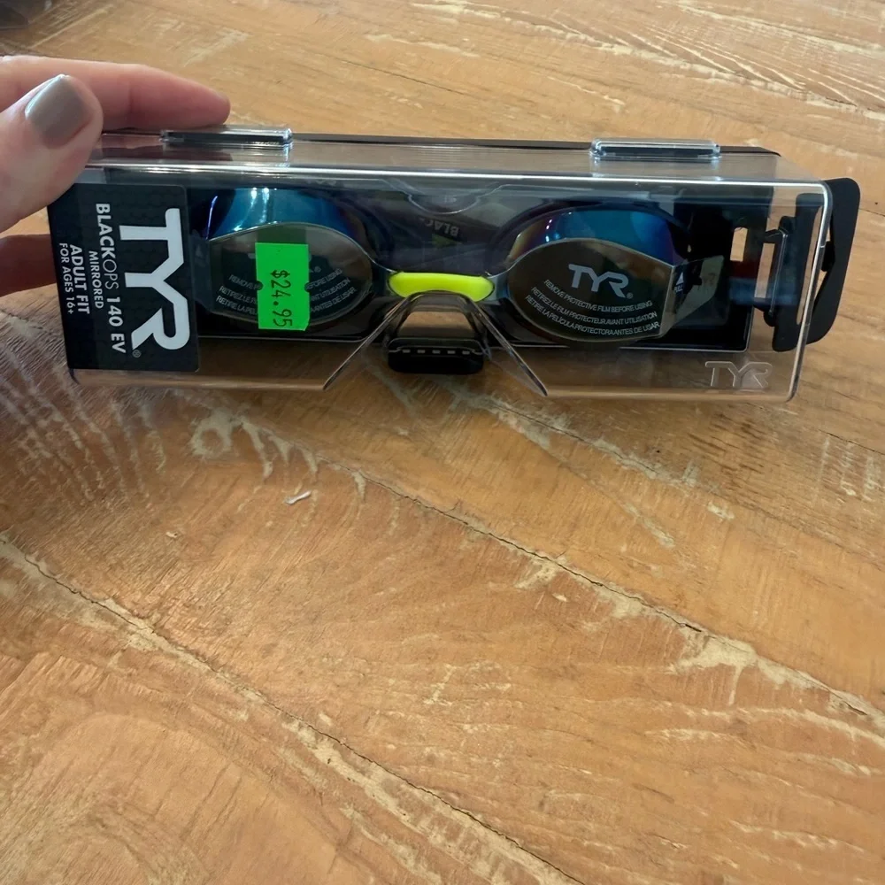 TYR sleek goggles