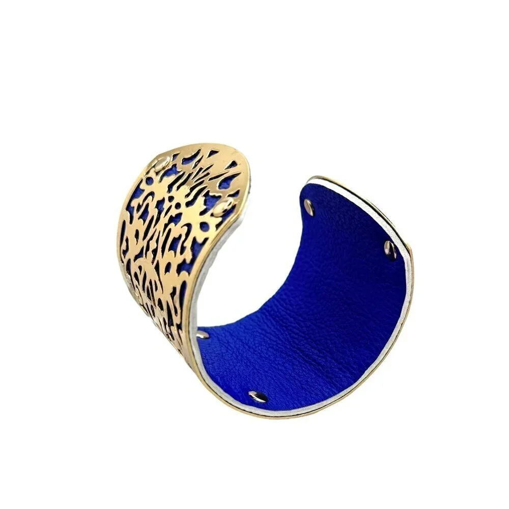 eye candy gorgeous statement