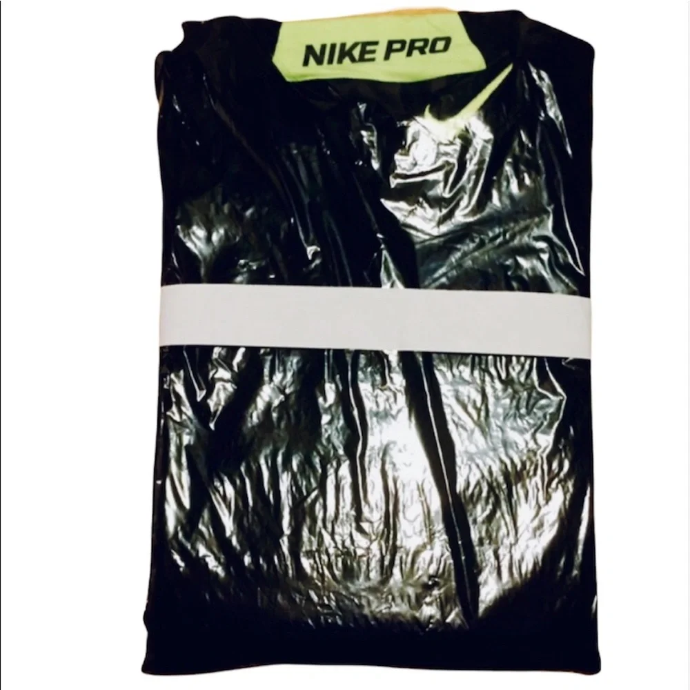 NWT Nike: Medium Unisex Black & Yellow Dri Fit Work Out Shirt