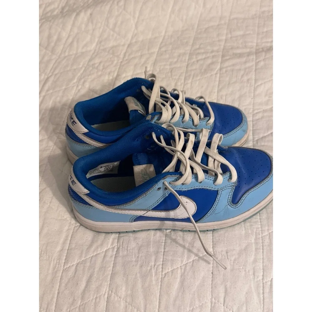 Nike dunks youth size 2y‎