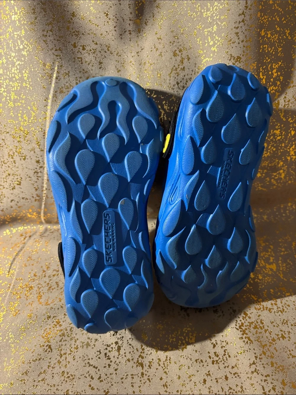 Skechers bright blue