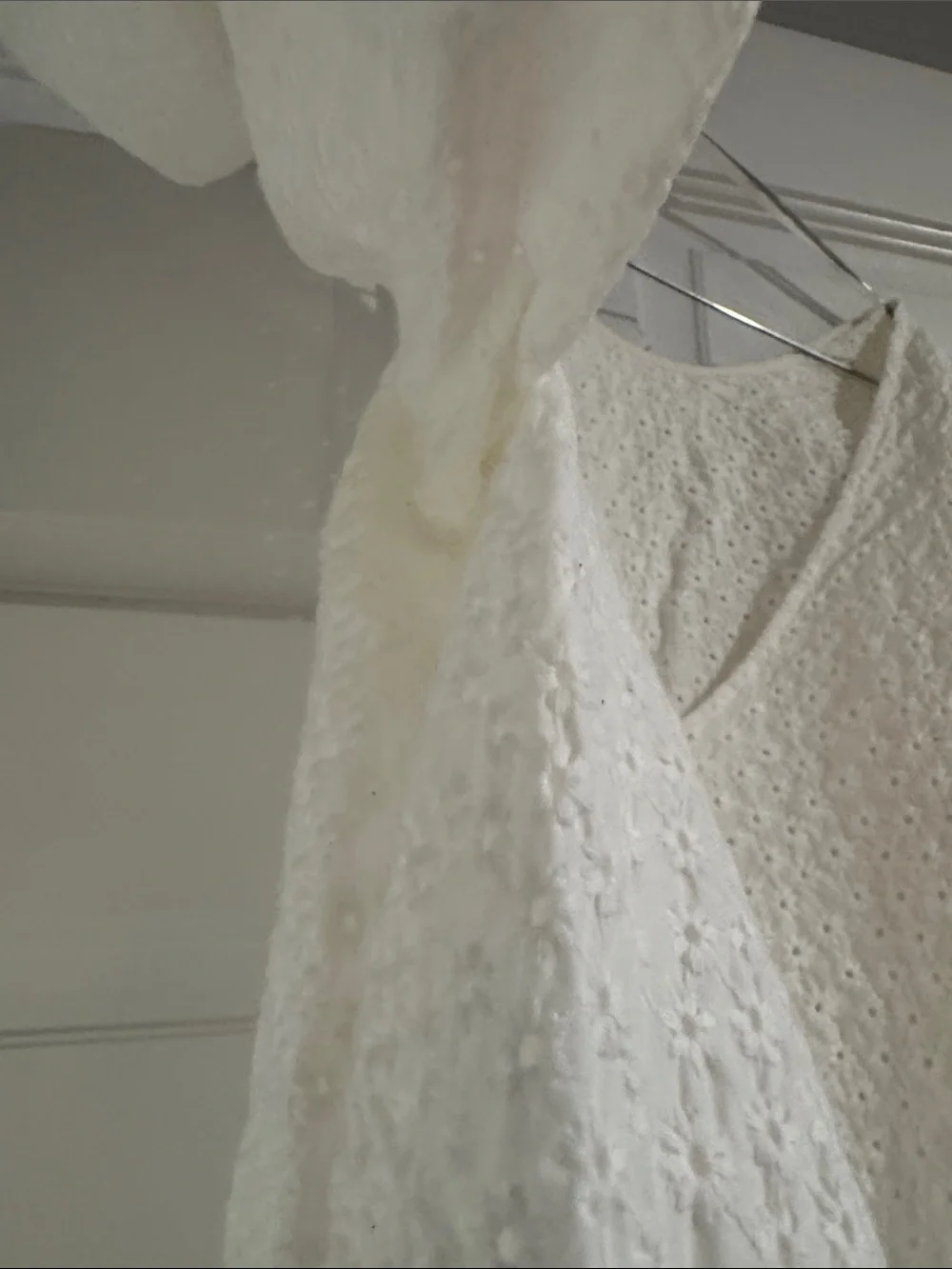 Zara breathable eyelet