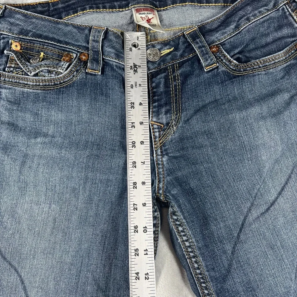 True Religion flaws this